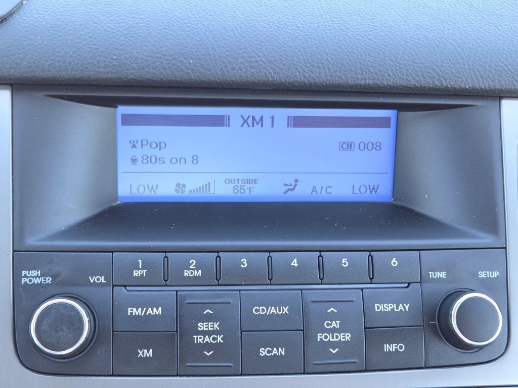 Used 2013 Hyundai Genesis 3.8 RWD image 8
