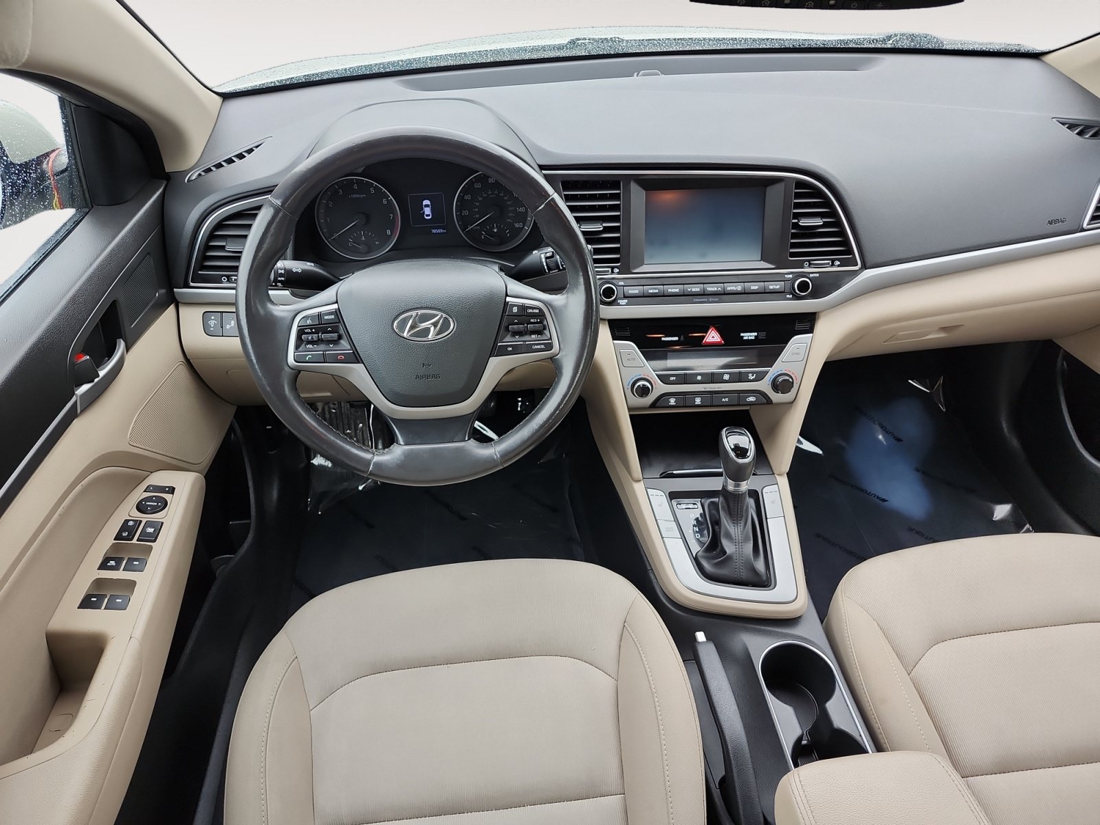 Used 2017 Hyundai Elantra Value Edition FWD image 11