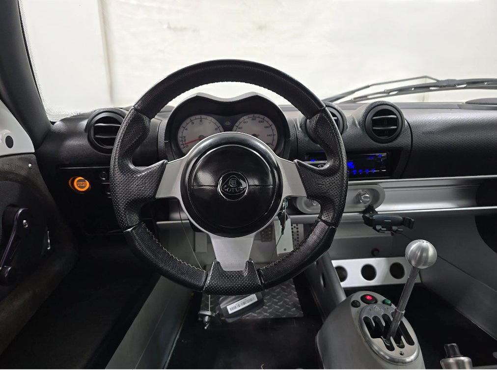 Used 2006 Lotus Elise RWD image 10