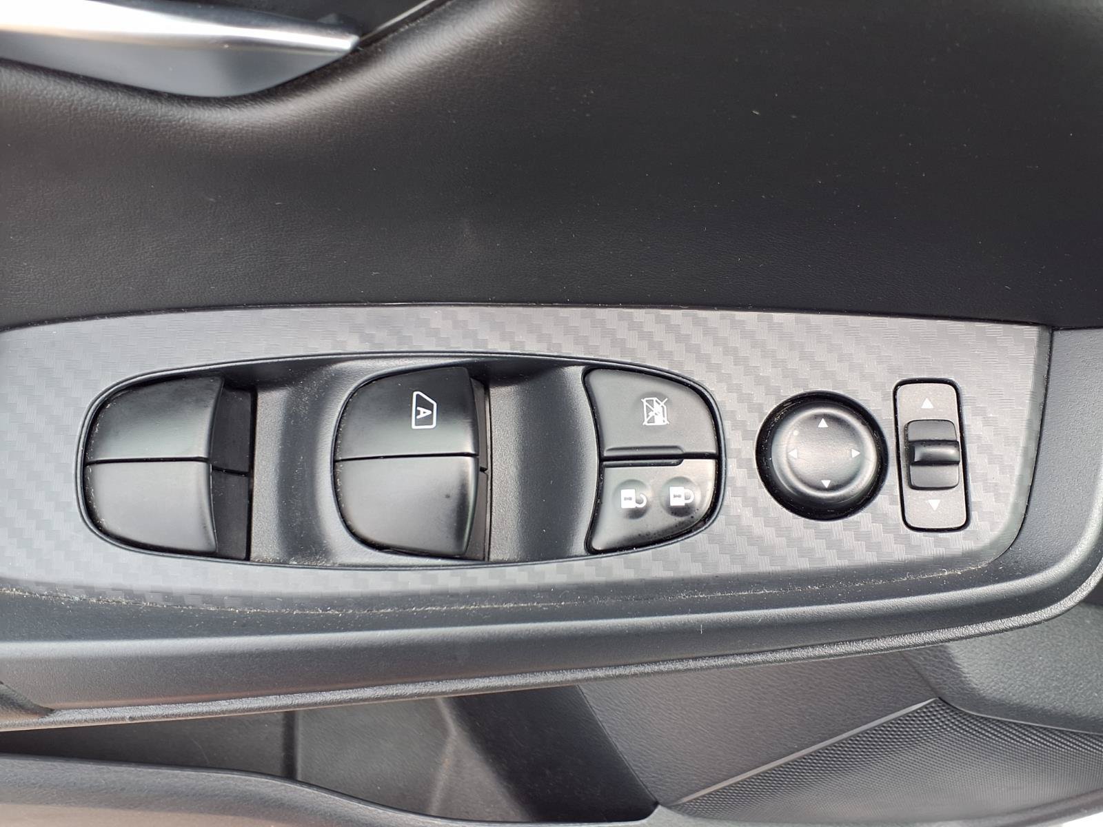 Used 2023 Nissan Sentra SV FWD image 7