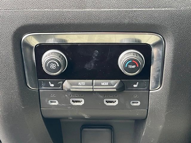 Used 2024 Chevrolet Tahoe High Country w/ Advanced Technology Package image 22