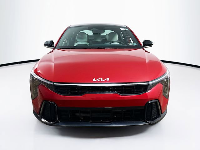 Used 2025 Kia K4 GT-Line Turbo video 3