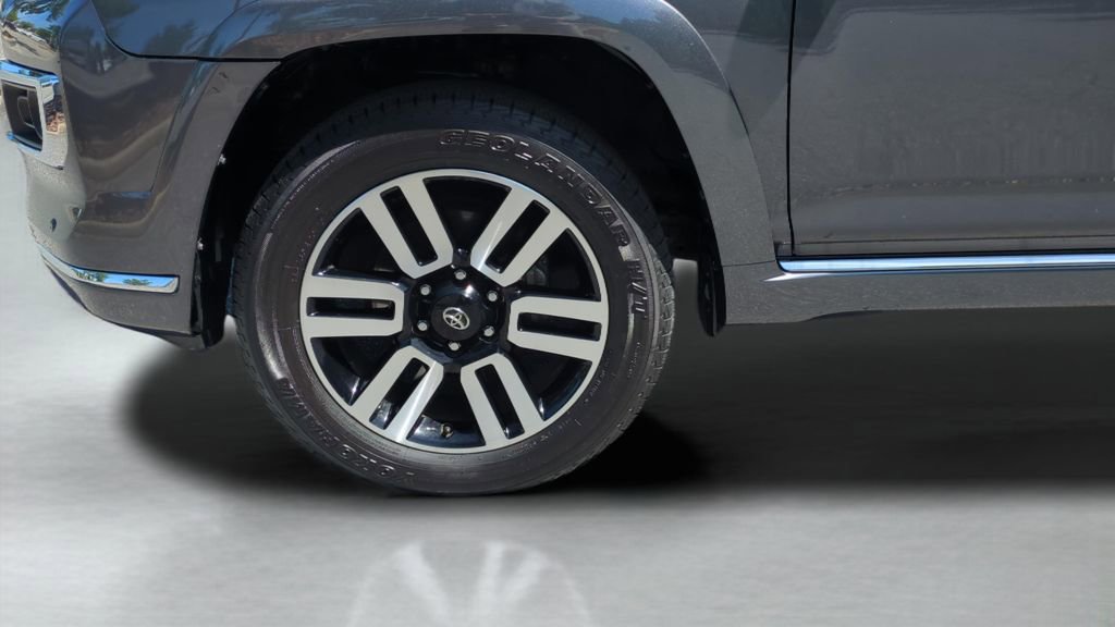 Used 2022 Toyota 4Runner Limited image 26
