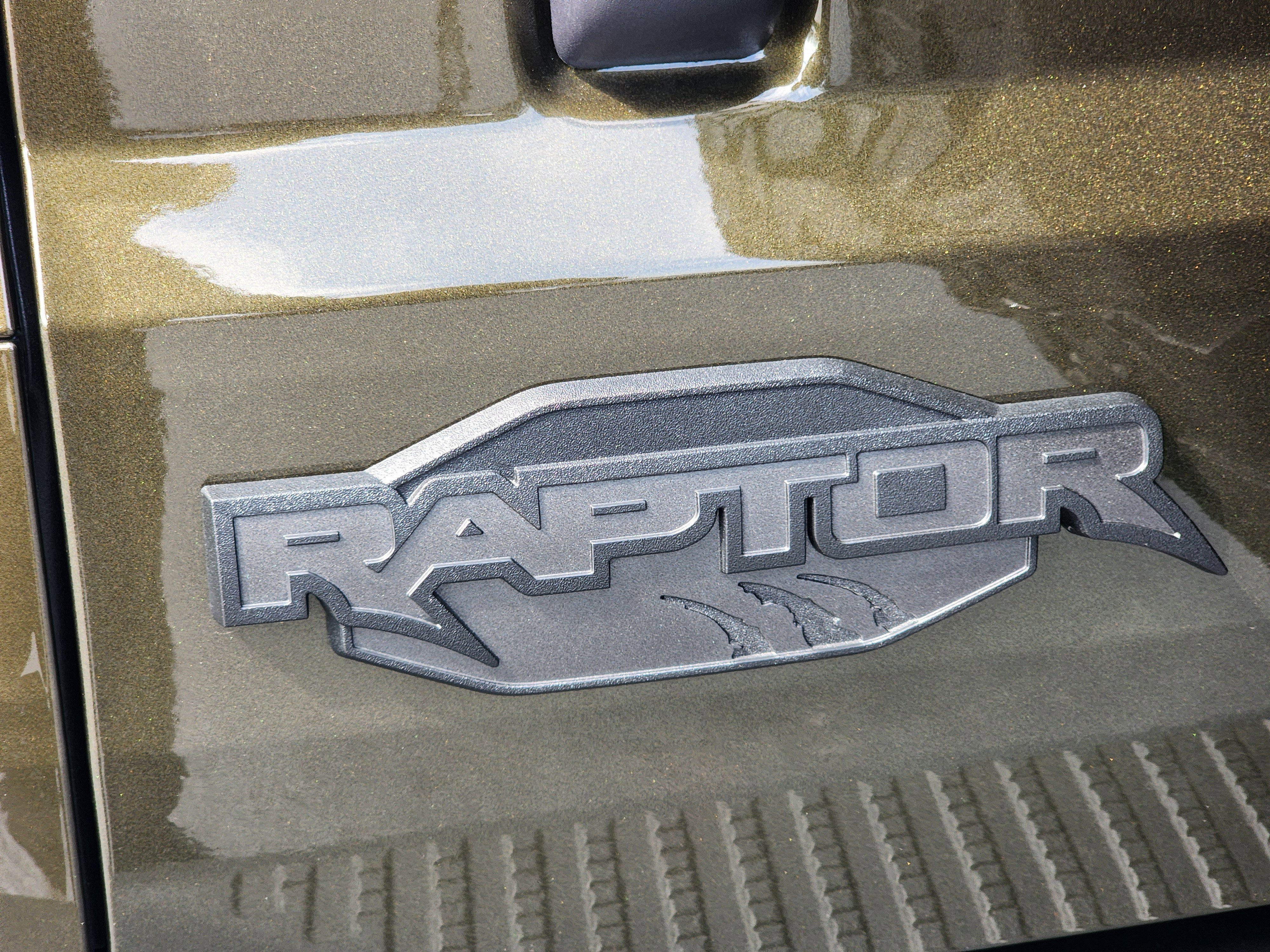 Used 2024 Ford Bronco Raptor w/ Interior Carbon Fiber Pack 6 image 11