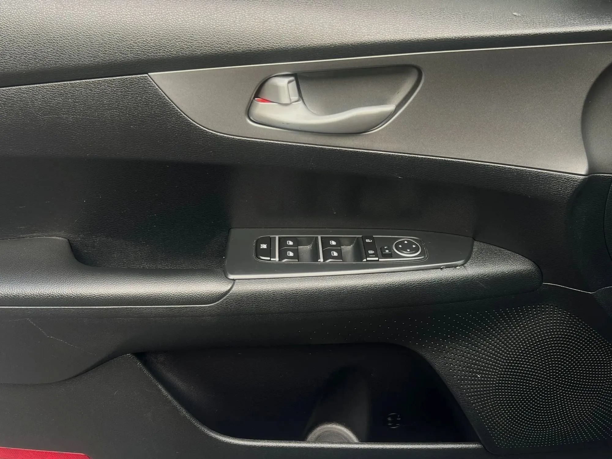 Used 2019 Kia Forte Sedan FWD image 32