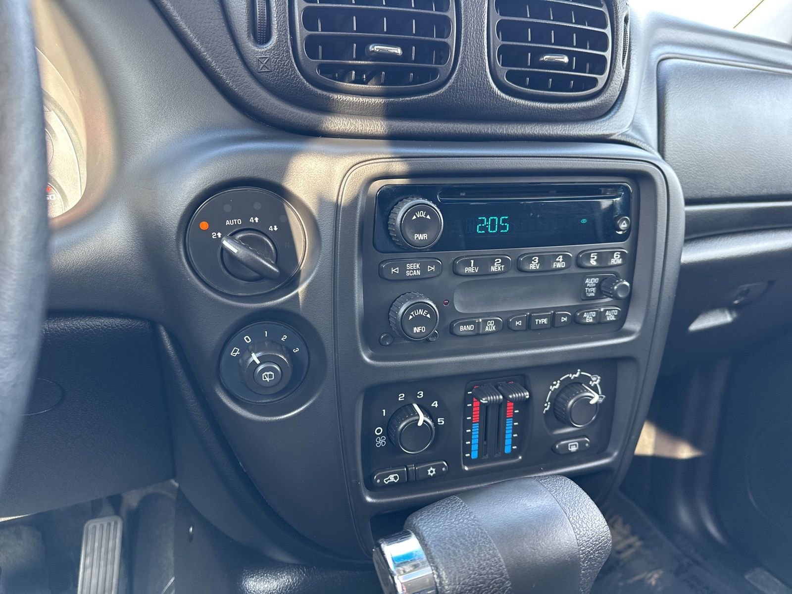 Used 2009 Chevrolet TrailBlazer LT w/ Sun And Sound Package image 42