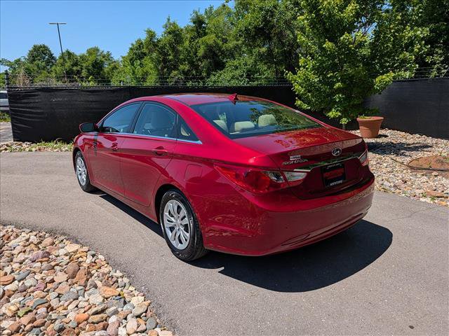 Used 2013 Hyundai Sonata GLS FWD image 3