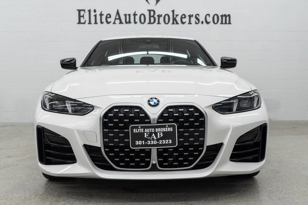 Used 2025 BMW 430i xDrive w/ M Sport Package image 3