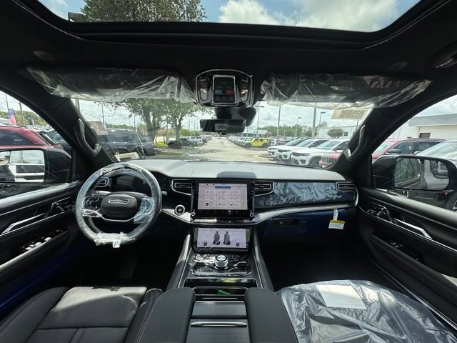 New 2026 Jeep Grand Wagoneer Summit w/ Premium Group III AWD/4WD image 2