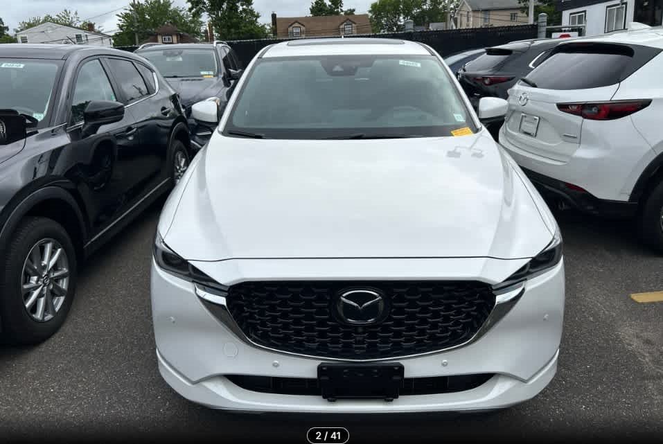 Used 2023 MAZDA CX-5 Signature AWD/4WD image 2