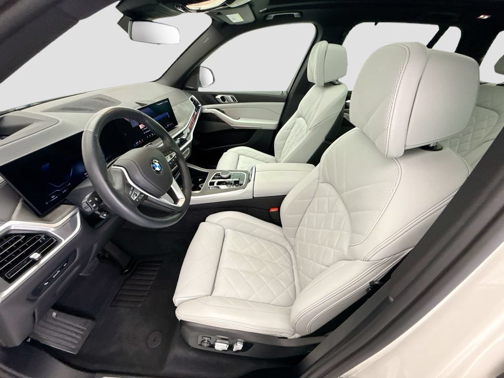 Certified 2026 BMW X5 xDrive40i w/ Climate Comfort Package AWD/4WD image 18