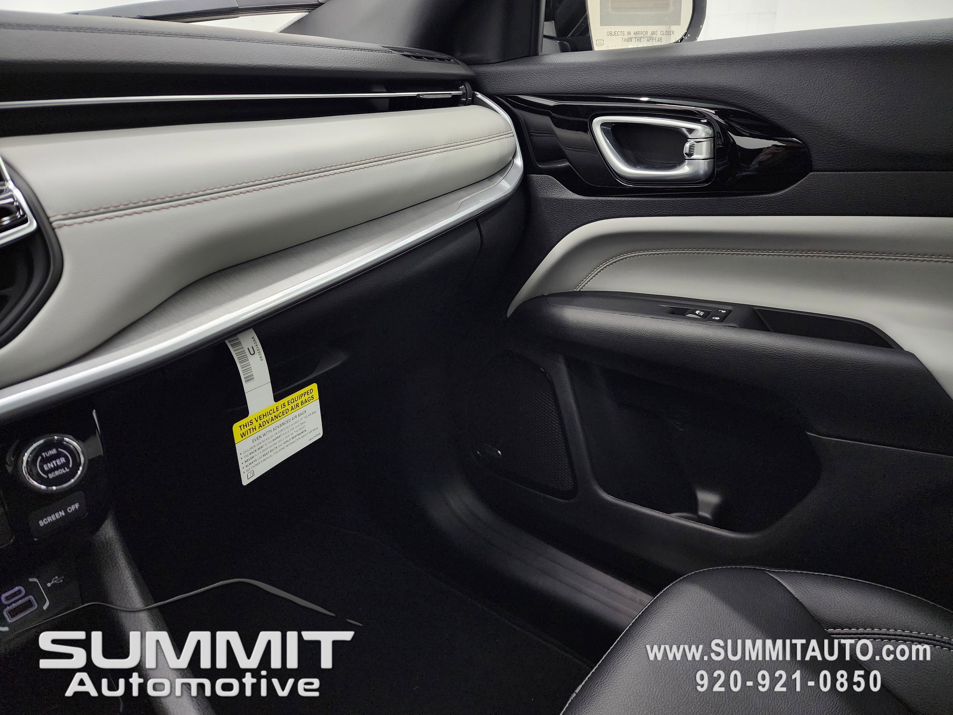 New 2026 Jeep Compass Limited w/ Sun, Sound & Navigation Group image 18