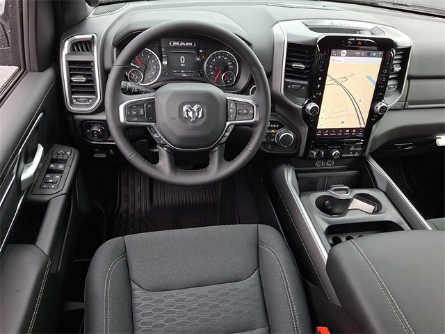 New 2026 RAM 1500 4x4 Crew Cab image 9