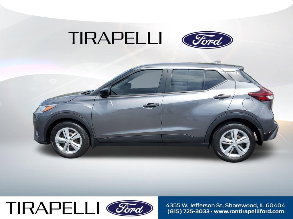 Used 2023 Nissan Kicks S FWD image 2