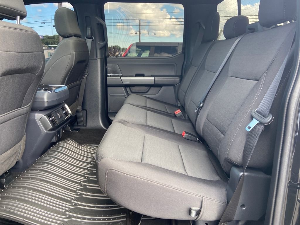 Used 2022 Ford F150 XLT w/ Equipment Group 302A High image 16