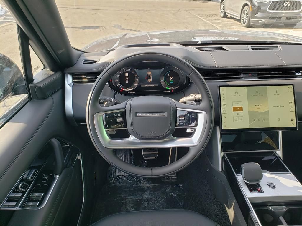 New 2026 Land Rover Range Rover SE image 14