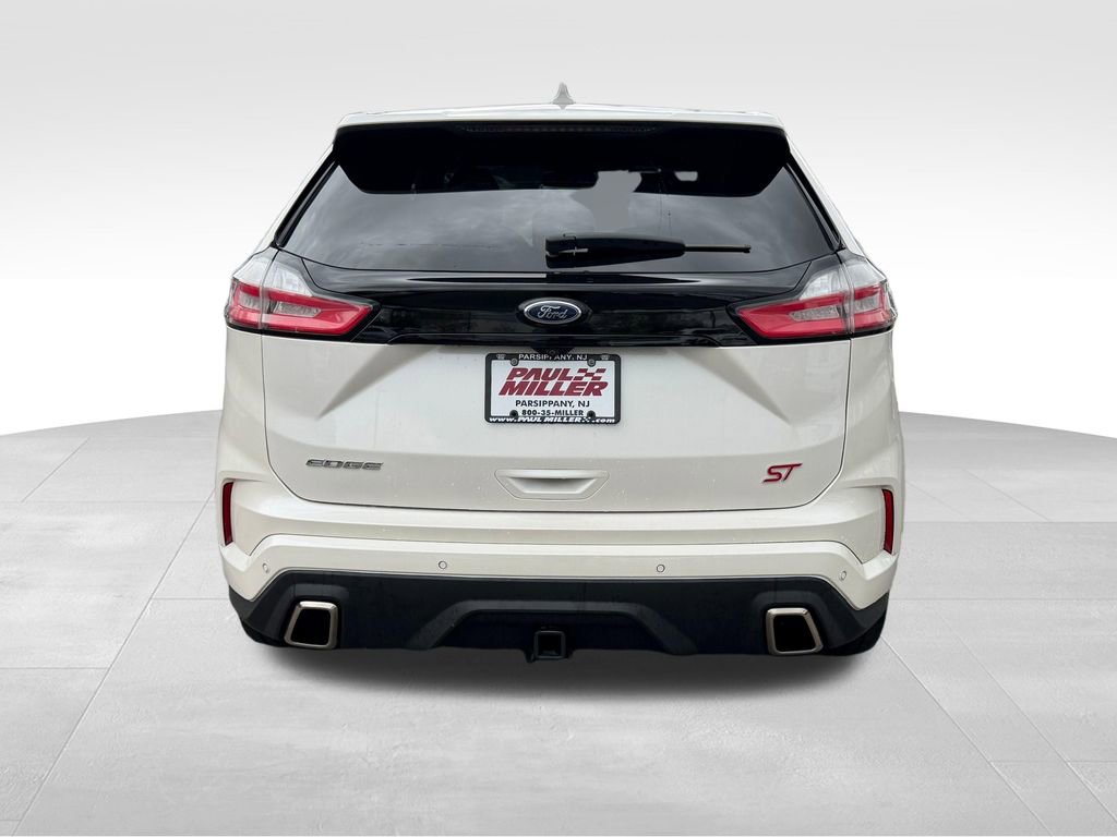 Used 2019 Ford Edge ST w/ Equipment Group 401A AWD/4WD image 8