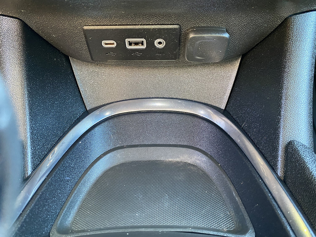 Used 2023 Chevrolet Malibu LT FWD image 15