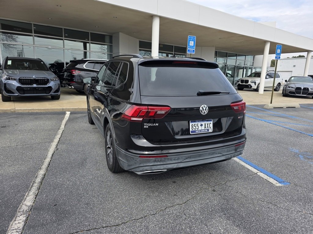 Used 2019 Volkswagen Tiguan SE w/ Panoramic Sunroof Package image 13