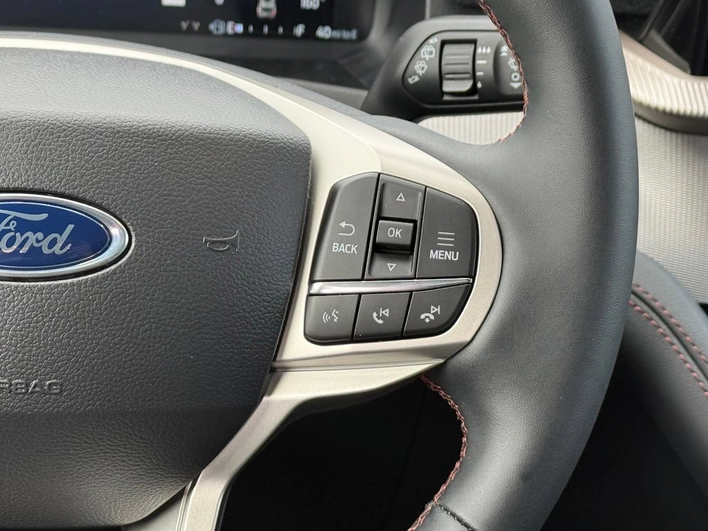 New 2027 Ford Explorer Active AWD/4WD image 10