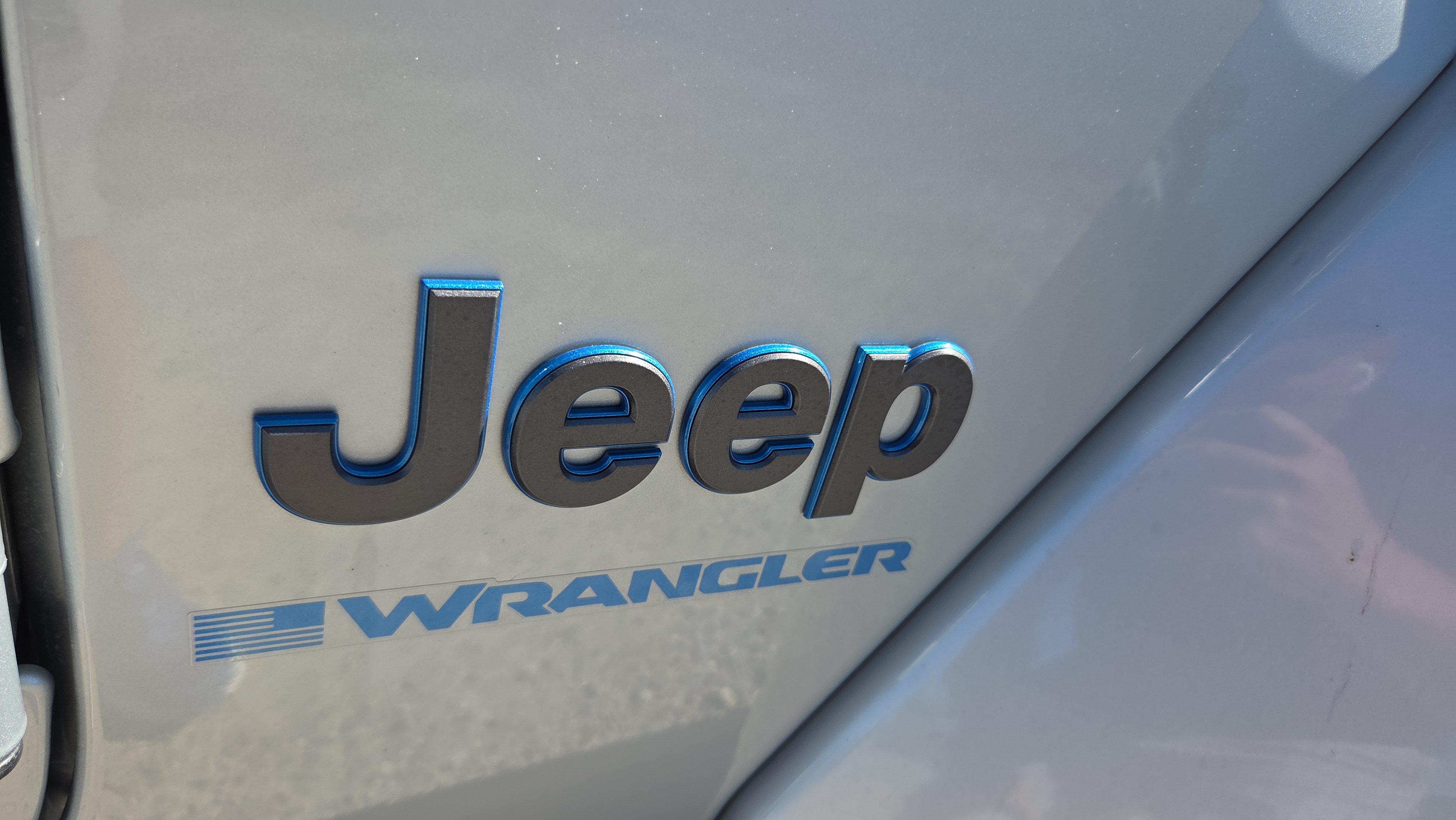 Used 2023 Jeep Wrangler Unlimited Rubicon 4xe w/ Steel Bumper Group AWD/4WD image 33