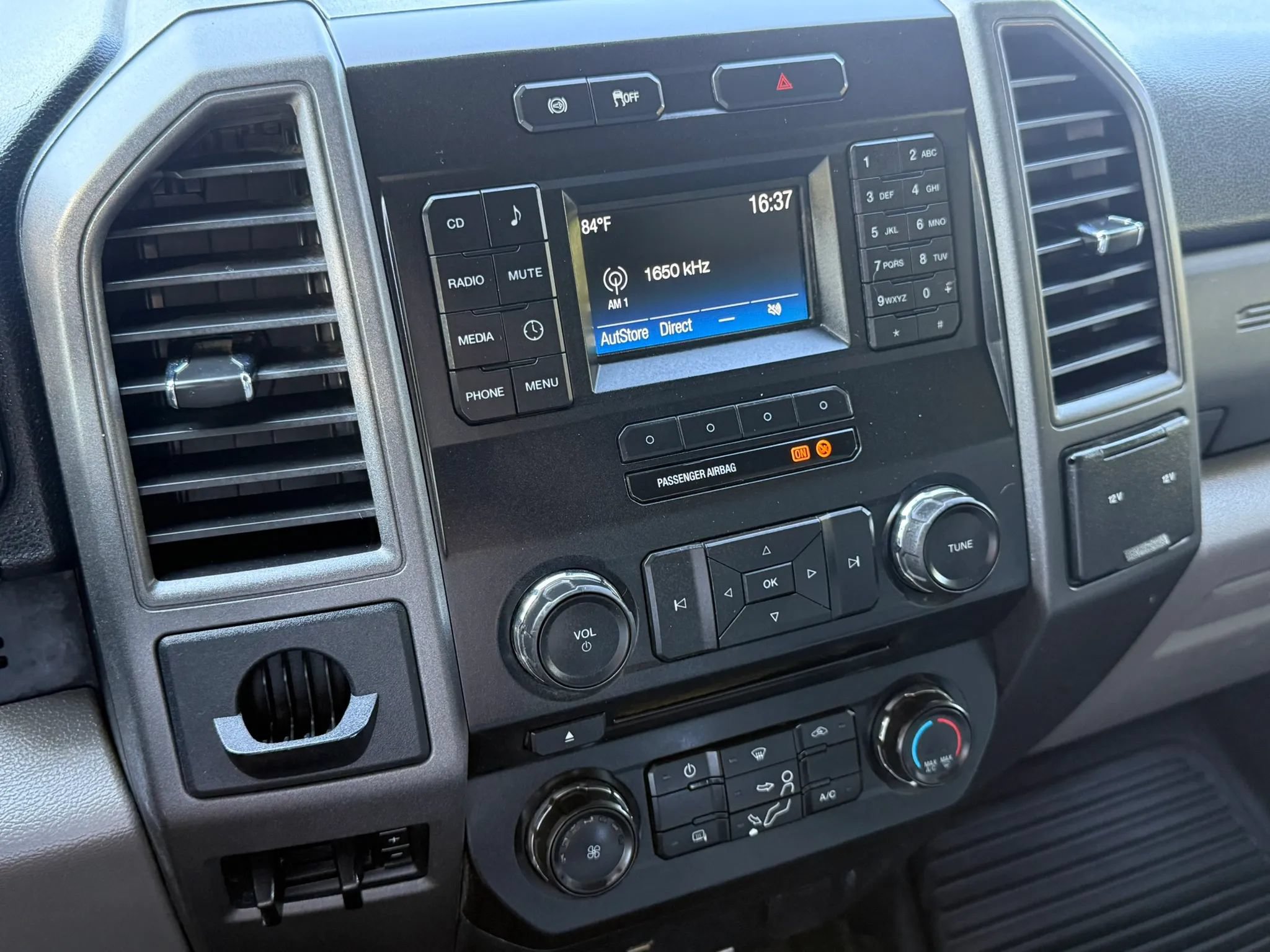 Used 2018 Ford F450 XL w/ Power Equipment Group RWD image 13