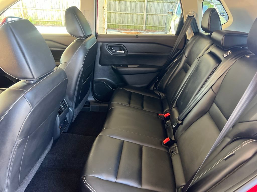 Certified 2023 Nissan Rogue SL w/ SL Premium Package AWD/4WD image 9