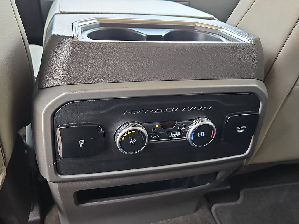 Used 2021 Ford Expedition XLT RWD image 19