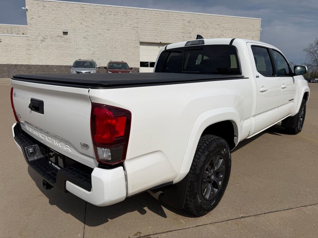 Used 2023 Toyota Tacoma SR5 w/ Technology Package image 5
