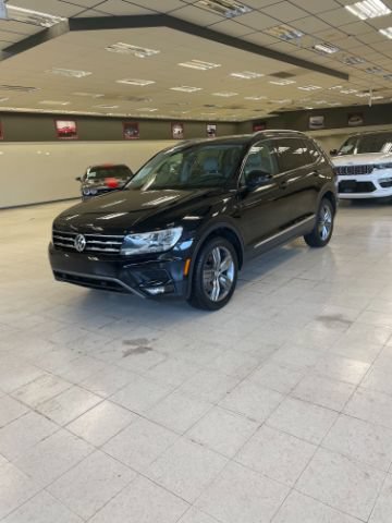 Used 2020 Volkswagen Tiguan SEL FWD image 3