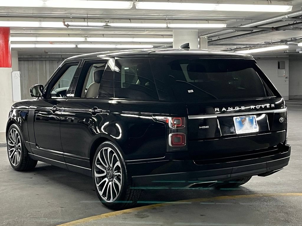 Used 2018 Land Rover Range Rover HSE AWD/4WD image 4