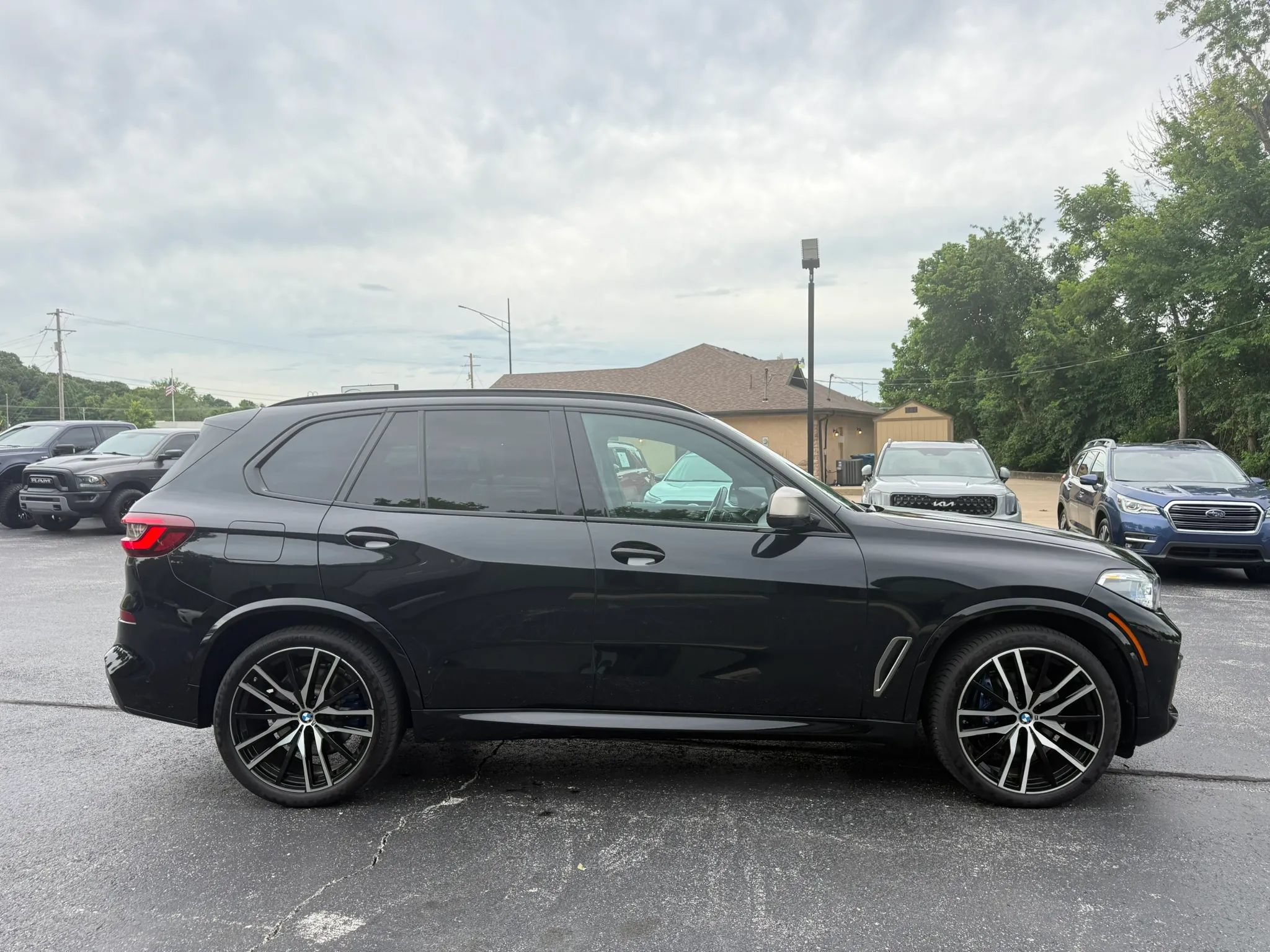 Used 2023 BMW X5 M50i w/ Executive Package AWD/4WD image 7