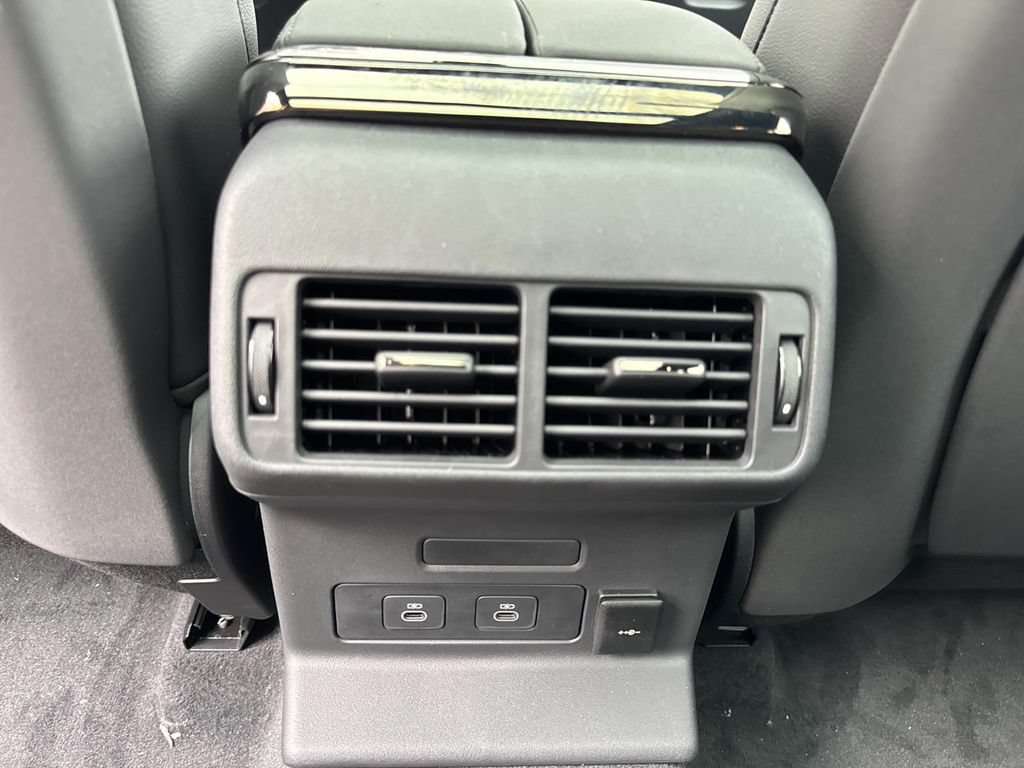 New 2026 Land Rover Range Rover Velar S AWD/4WD image 15
