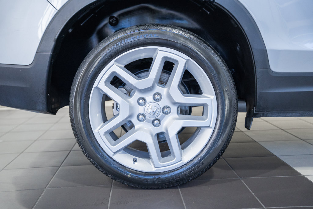 Used 2024 Honda Passport EX-L image 12