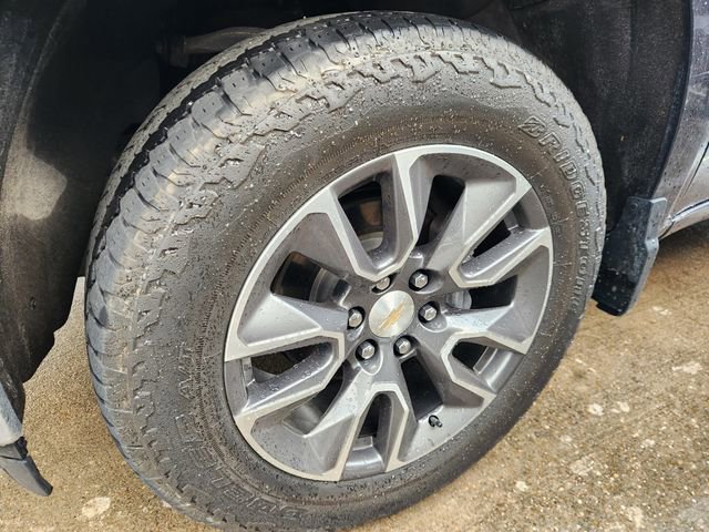 Used 2023 Chevrolet Silverado 1500 LT image 10