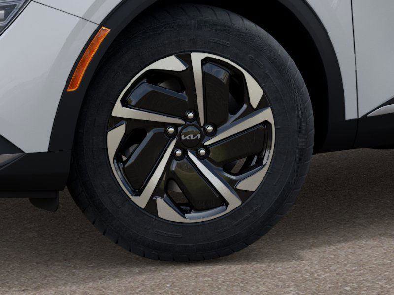 New 2025 Kia Sportage LX image 9