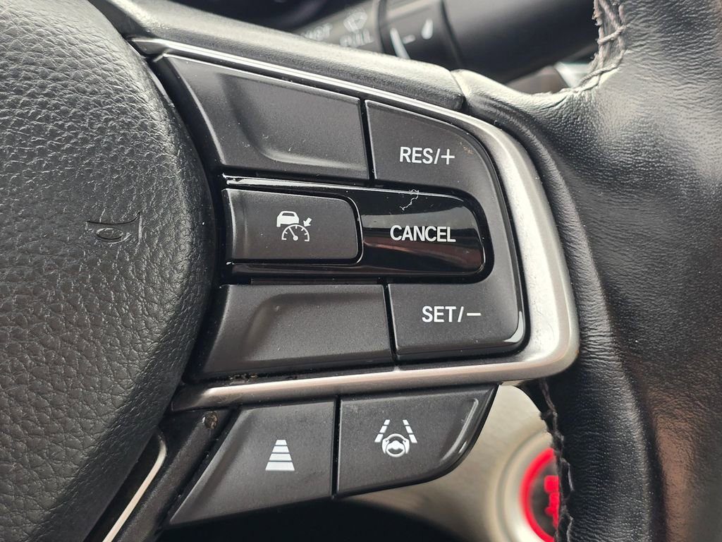 Used 2022 Honda Accord EX-L image 32