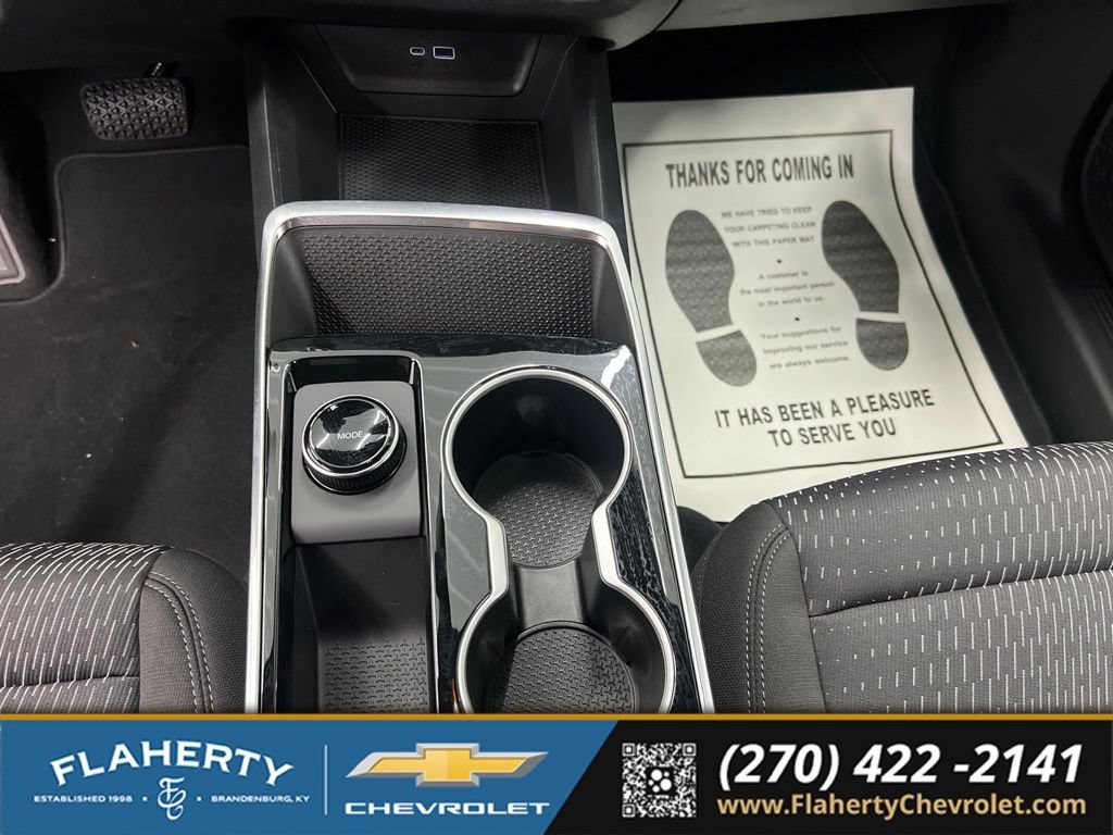 New 2026 Chevrolet Equinox LT w/ Safety and Technology Package AWD/4WD image 29