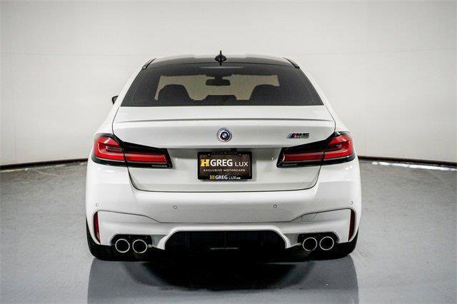 Used 2023 BMW M5 w/ Executive Package image 11