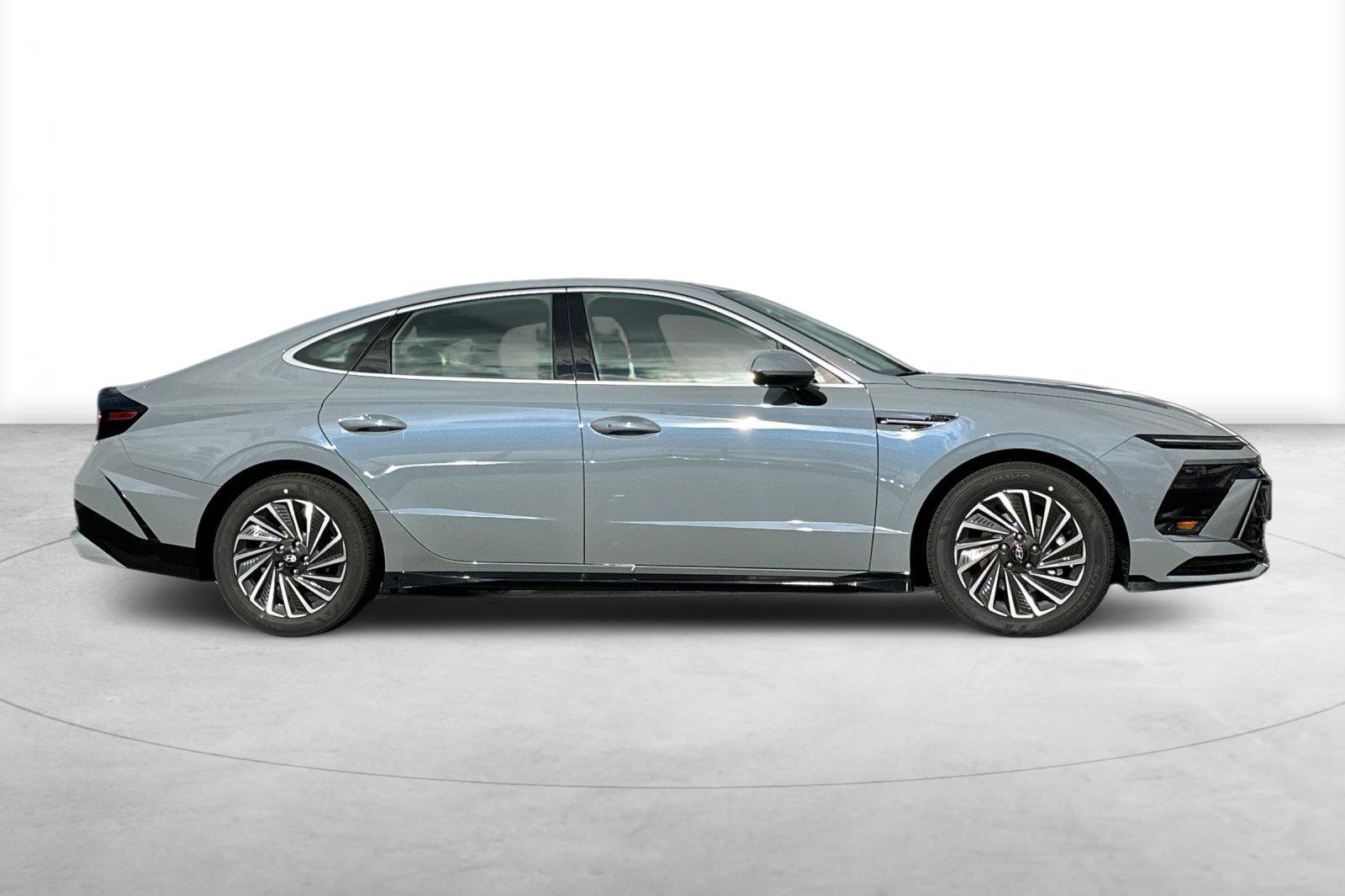 New 2026 Hyundai Sonata SEL FWD image 7