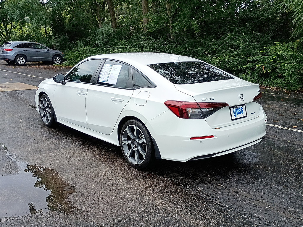 Certified 2025 Honda Civic Sport Touring image 5
