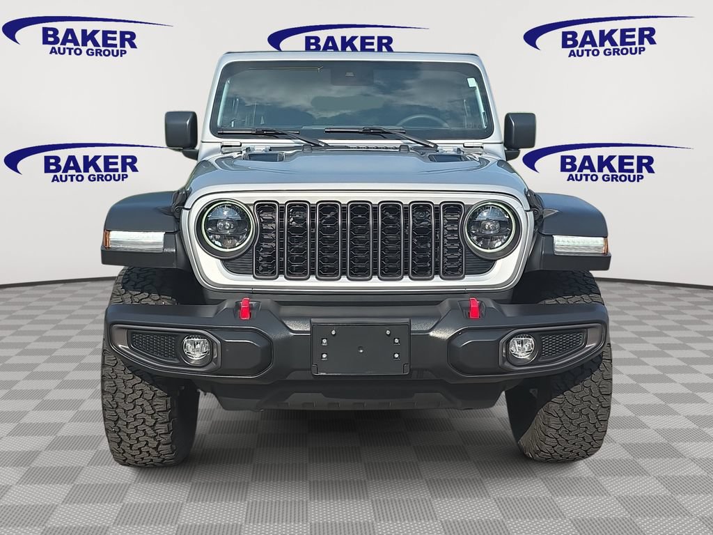 Used 2024 Jeep Wrangler Unlimited Rubicon w/ Convenience Group AWD/4WD image 8