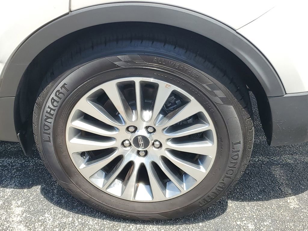 Used 2017 Lincoln MKC Reserve image 5