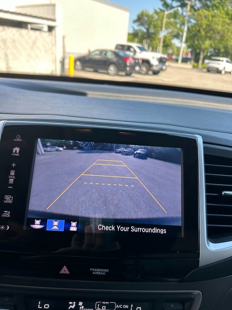 Used 2017 Honda Pilot EX-L image 11