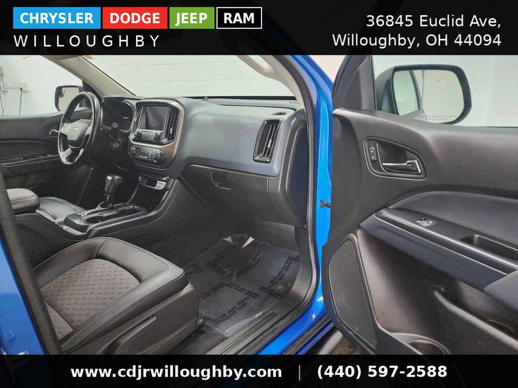 Used 2021 Chevrolet Colorado Z71 AWD/4WD image 37