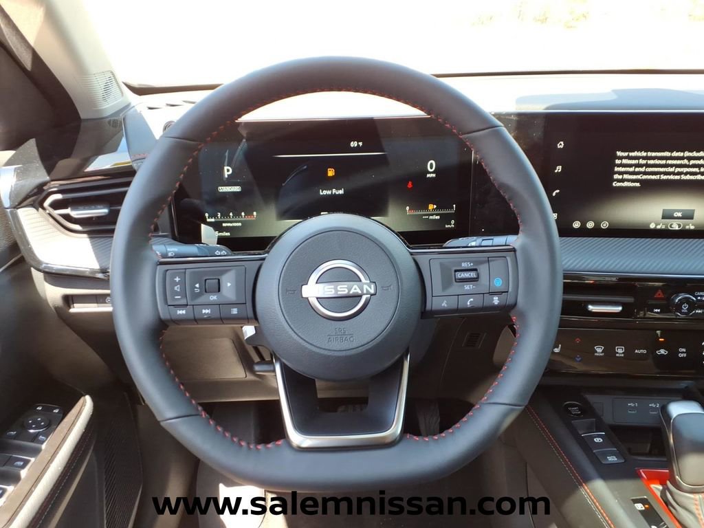 New 2026 Nissan Kicks SR w/ SR Premium Package AWD/4WD image 12