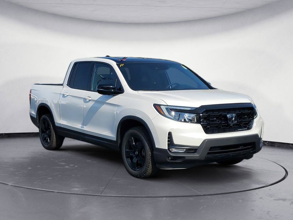 New 2026 Honda Ridgeline Black Edition image 2