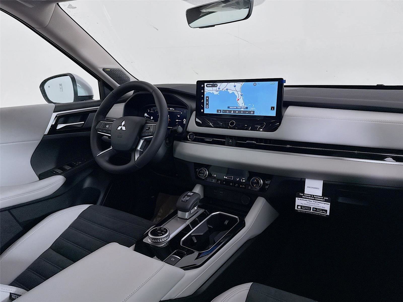 New 2026 Mitsubishi Outlander SE image 21