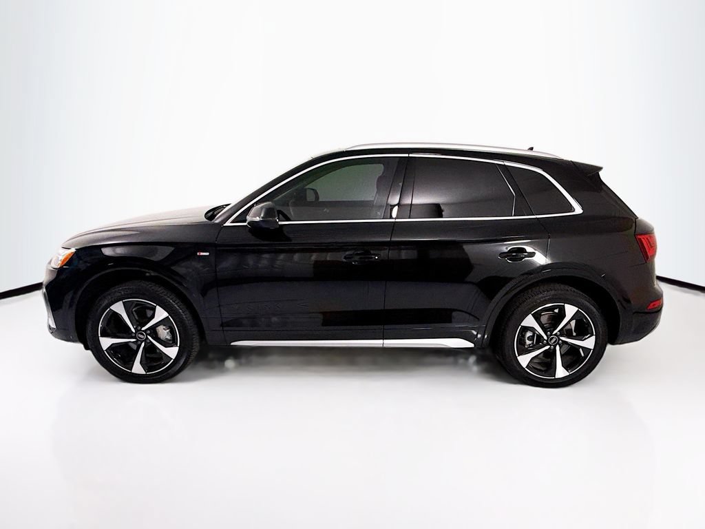 Certified 2025 Audi Q5 2.0T Premium Plus w/ Premium Plus Package AWD/4WD image 8