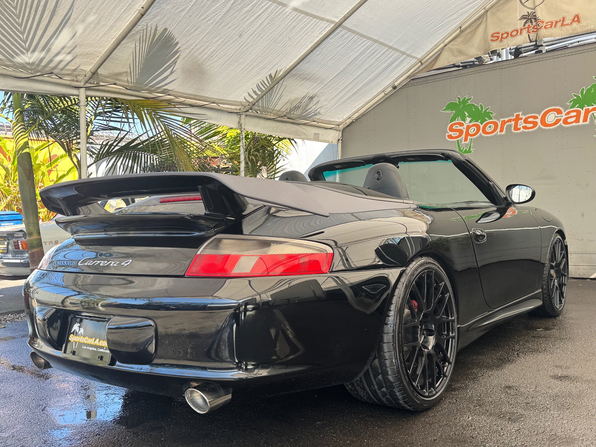 Used 2002 Porsche 911 Cabriolet image 9